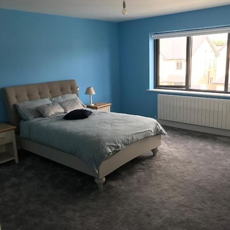 1 Luxurious Room In Family Home Killarney Exterior foto